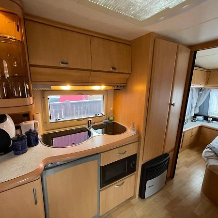 Cozy Caravan Вестманнаэйяр Экстерьер фото