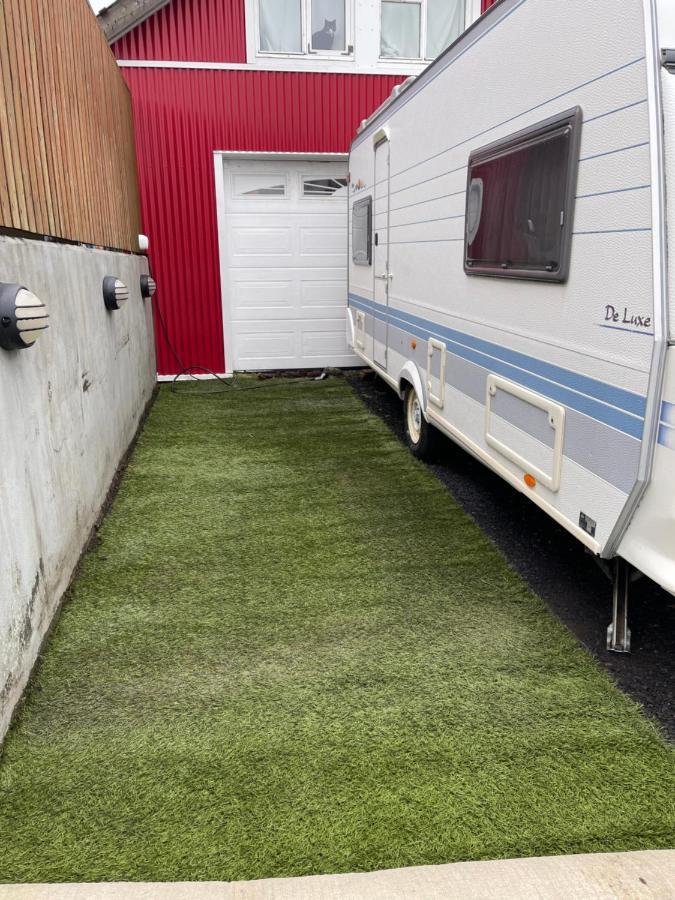 Cozy Caravan Вестманнаэйяр Экстерьер фото
